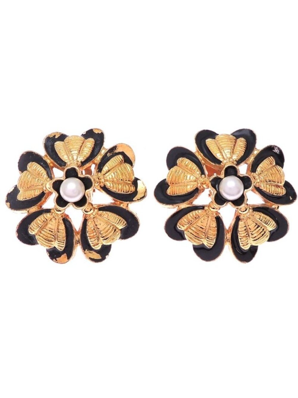 Chanel Earrings Gold